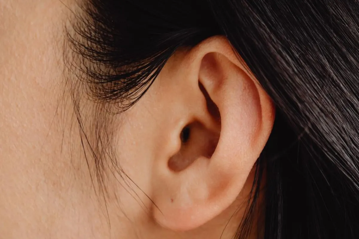 Cómo limpiar correctamente los oídos para prevenir infecciones