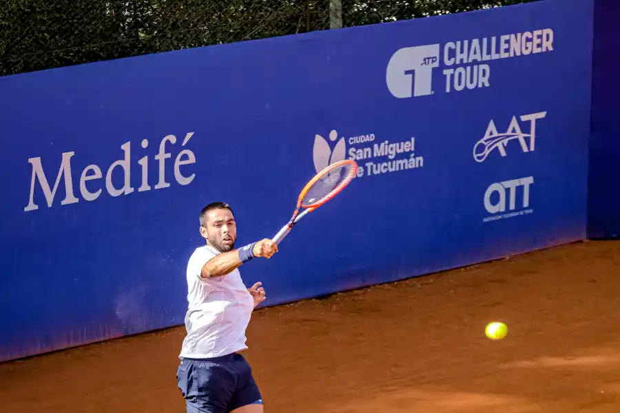Ganó un torneo en Tucumán el año pasado, y ahora volvió a la provincia buscando el título en el Challenger de Lawn Tennis