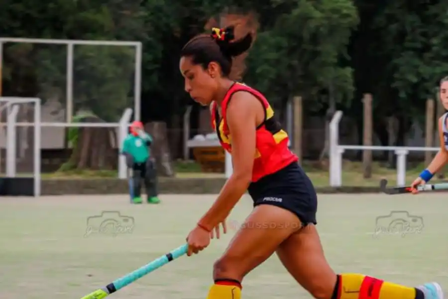 En Salta, Santiago del Estero y Catamarca las damas tucumanas quieren ponerse las coronas