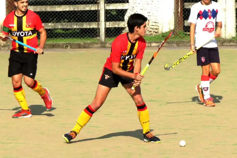 CARDENALES. Brito aportará desde el mediocampo o en la delantera también.