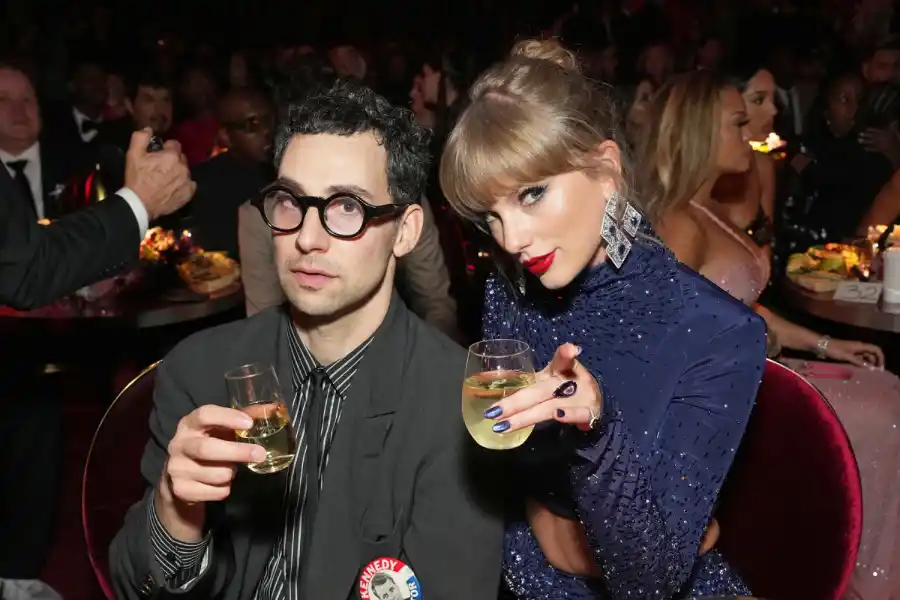 Taylor Swift y Jack Antonoff, su amigo y productor, quien dio sus primeros pasos en la producción musical en 1989, quinto disco de Swift