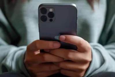 Lesiones y trastornos que provocan el uso excesivo del celular: ¿cómo prevenirlas?