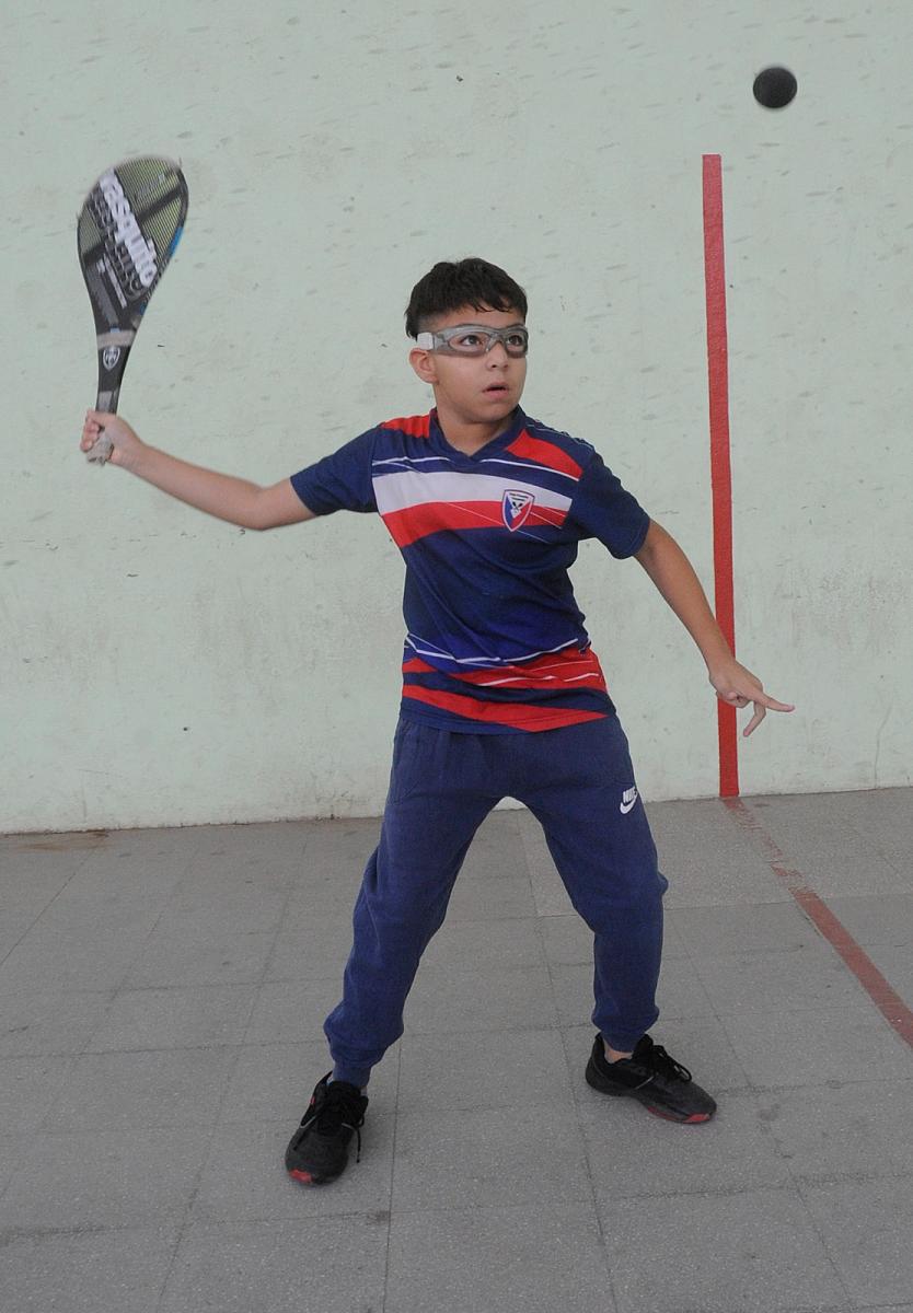 Un joven tucumano de 11 años brilla en un deporte olvidado