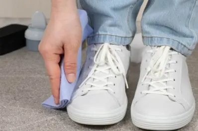 Como hacer para que las zapatillas queden como nuevas con solo tres ingredientes