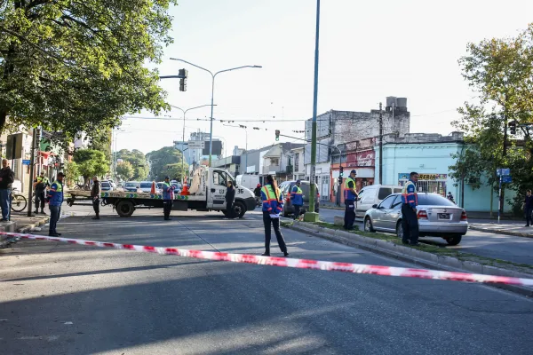 Video: así fue el ataque que sufrió un agente de tránsito durante un control de alcoholemia
