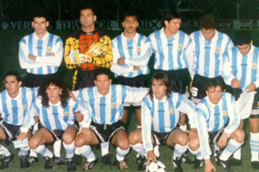 Un adiós eterno: se cumplen 30 años del último partido de Maradona con la Selección en suelo argentino