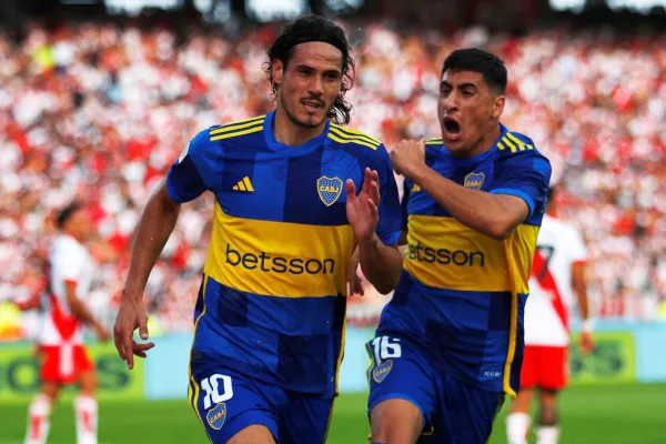 Cavani y Merentiel lideraron la victoria de Boca en el Superclásico y ya piensan en la semifinales
