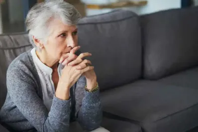 Un estudio de la Universidad de Harvard reveló cuál es el arrepentimiento más común en las mujeres al final de la vida