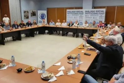 El Gobierno convocó al Consejo del Salario para el martes 30