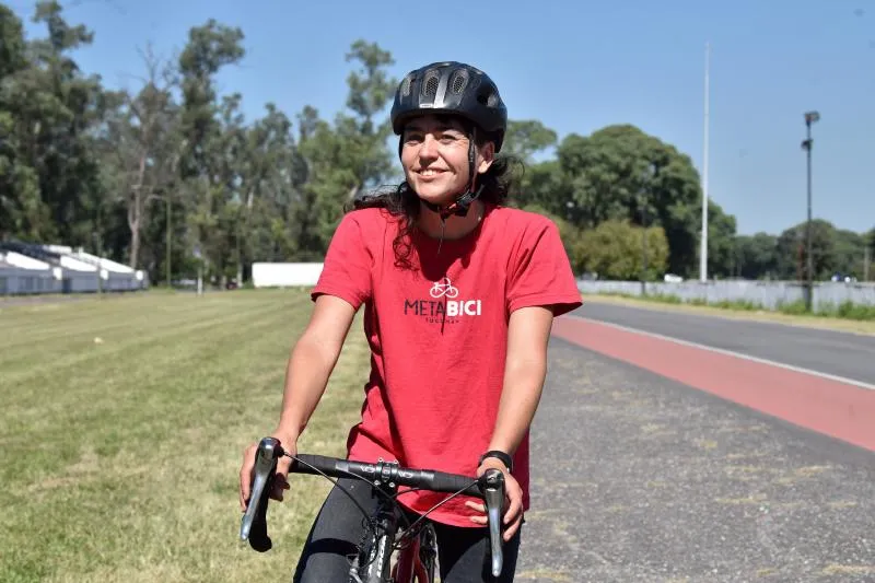 ORGANIZACIÓN. Lucia Palenzuela busca reunir a mujeres ciclistas dispuestas a superar barreras. 