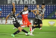 Un golazo de Mastantuono le dio el triunfo a River sobre Libertad en Paraguay
