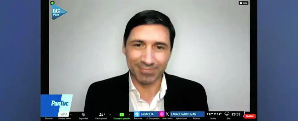 ATRASO. Falcón indicó que los salarios están entre los más bajos.