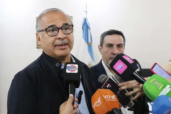 Un reconocido médico tucumano será distinguido por el Senado de la Nación
