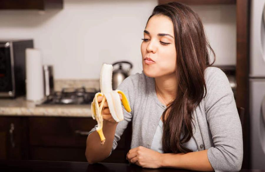 ¿Por qué algunas personas deben evitar las bananas?