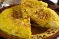 Cómo hacer la tortilla de papas perfecta: ¿cuál es el truco para que no se pegue?