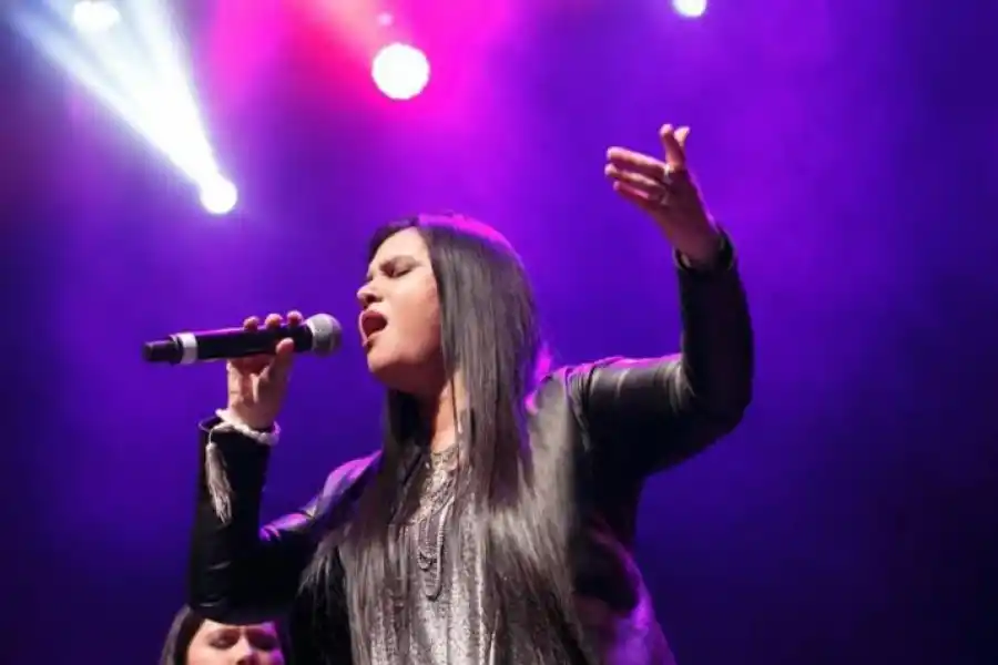 MELINA CABOCOTA. La intérprete recorre el país con orgullo tucumano.