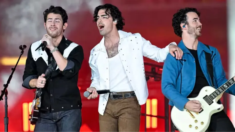 Los Jonas Brothers llegaron a Argentina y tuvieron un tierno gesto con sus seguidores