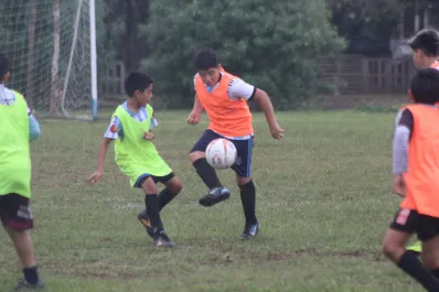 Casi 250 chicos se presentaron a las pruebas de Atlético Tucumán