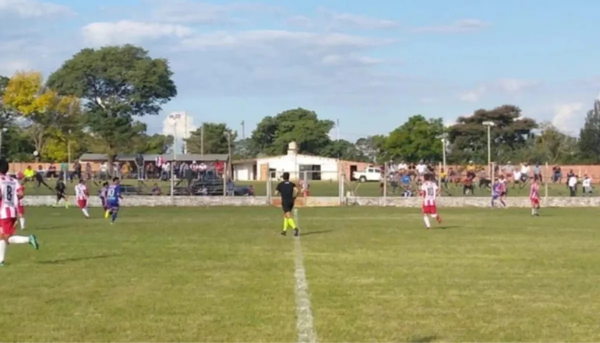 Tragedia en Corrientes: murió un futbolista luego de chocar contra un muro