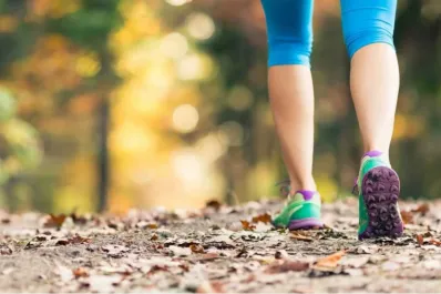 Cinco claves para convertir la caminata en un ejercicio completo
