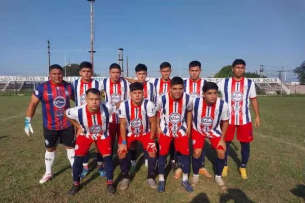 San Lorenzo de Delfín Gallo ganó y mantiene la ilusión en la Liga Tucumana