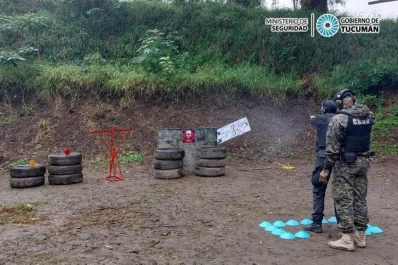 Policías fueron instruidos en el uso de armas