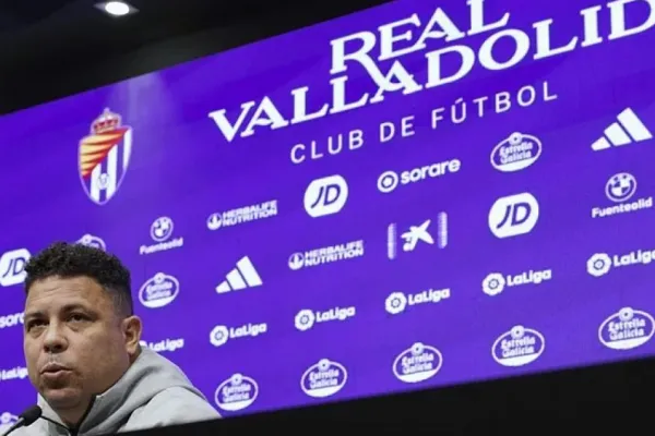 Ronaldo puso en venta al Valladolid