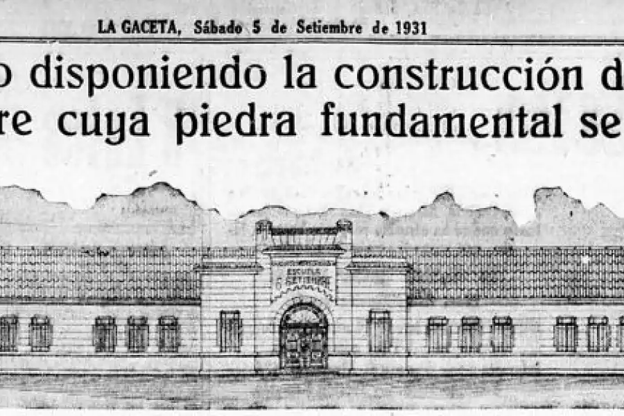 FACHADA. El plano mostraba en toda su plenitud la magna figura que luego sería construíada a la zona oeste de nuestra ciudad.