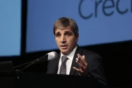 Luis Caputo: La gente aguanta ahora porque entendió”,  dijo sobre el escenario económico