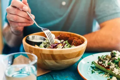 Qué alimentos ayudan a aumentar las plaquetas