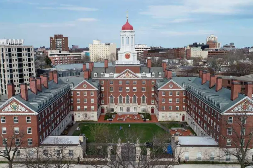 En Harvard investigaron la creencia popular de que el vino hace bien al corazón