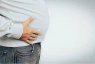 ¿Cómo es el dolor del cáncer de hígado? Las señales de alerta que no debes ignorar