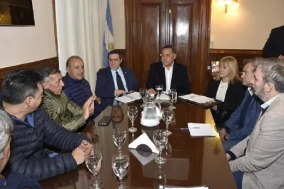 Negociación salarial: el Gobierno conversa con representantes gremiales de ATE y UPCN Salud