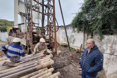 La SAT trabaja en un nuevo pozo en el barrio Juan B. Terán para garantizar un mejor caudal de agua