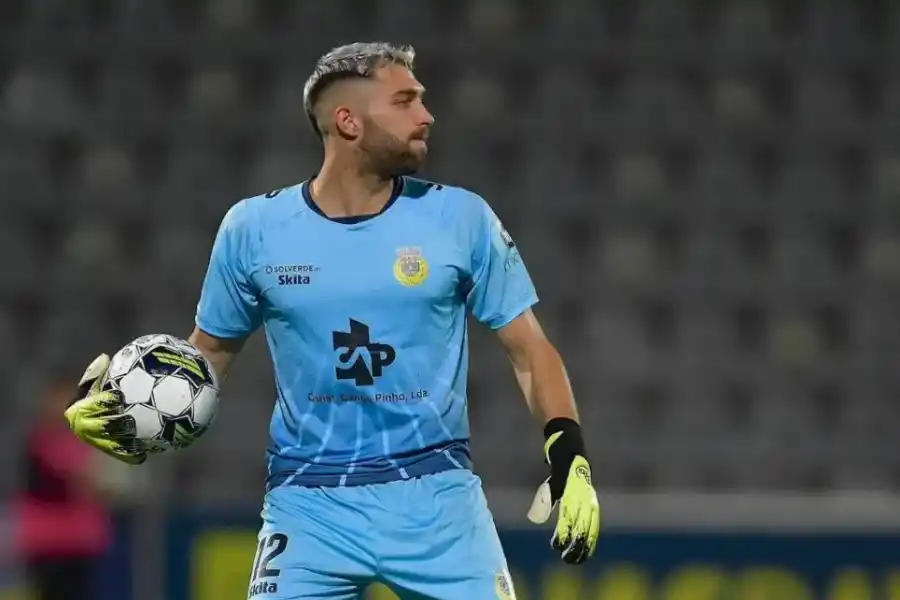 ¿Una competencia para Armani? River estaría buscando un nuevo arquero especialista en penales