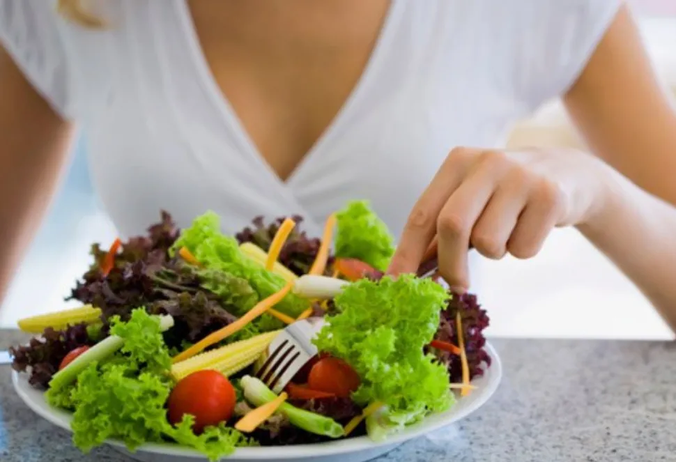 Descubrieron que un alimento puede dañar el cerebro: ¿qué dice el estudio de Harvard?