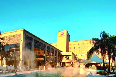 Amérian Hotel Casino Carlos V: un oasis termal de bienestar y lujo