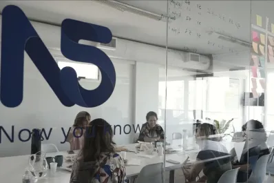 Una multinacional busca sumar 100 empleados con sueldos de U$S2.000: cómo postularse