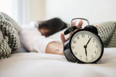 ¿Por qué cuando nos hacemos mayores dormimos menos tiempo?