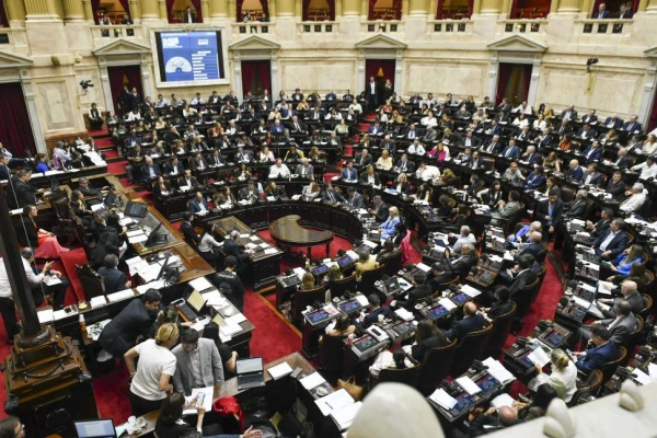 Ley Bases: el debate en Diputados fracturó a la oposición