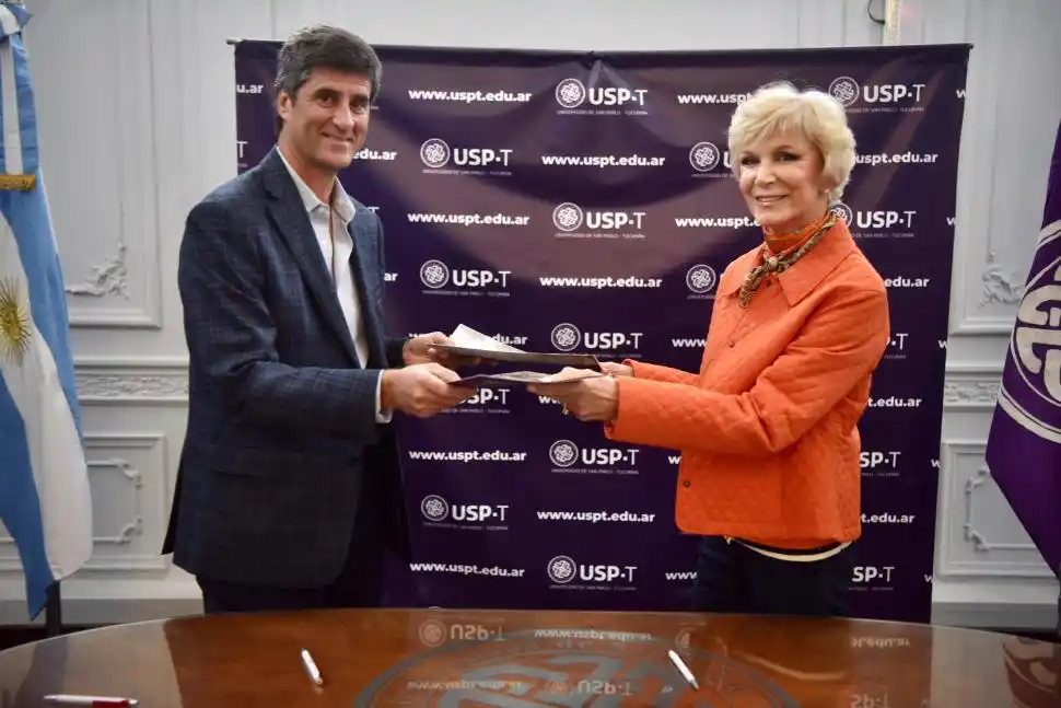 EXPECTATIVAS. Pochat y Lonac se mostraron conformes con el proyecto.