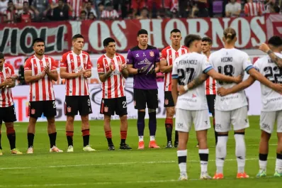 Muerte de Menotti: la emocionante reacción de la hinchada de Estudiantes
