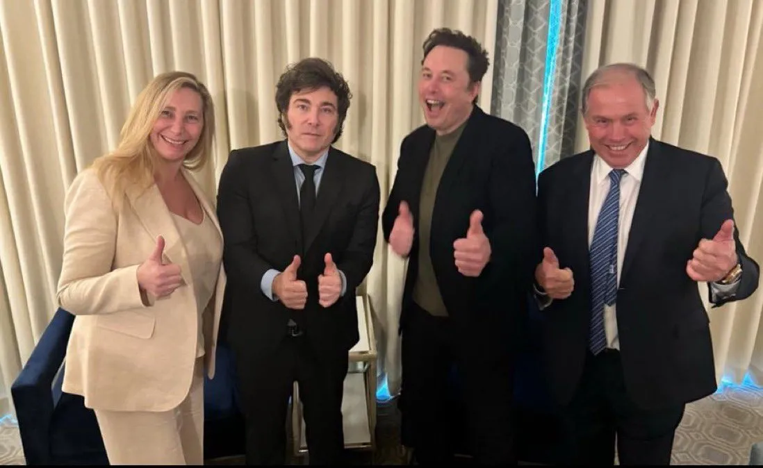 HACE 20 DÍAS. En la primera semana de mayo, Karina y Javier Milei se reunieron con Elon Musk, acompañados por el embajador argentino en Estados Unidos, Gerardo Werthein. 