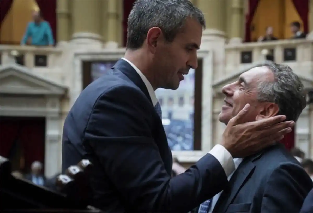 Darío Monteros y su charla con Sandra Mendoza y el santiagueño mimado por Menem