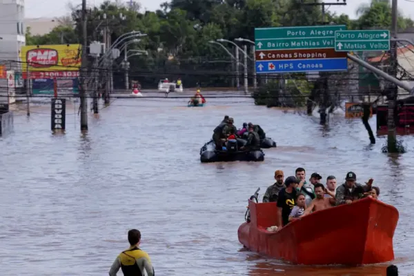 El Gobierno ofrece enviar ayuda a Brasil por las graves inundaciones