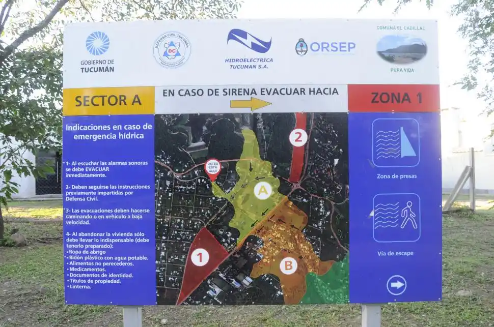 COMUNICADOS. Los vecinos difunden los robos por los grupos de WhatsApp.