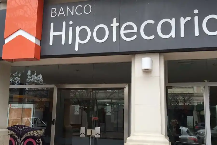 EL PRIMERO. El Banco Hipotecario fue el primer privado que dio el puntapié inicial.