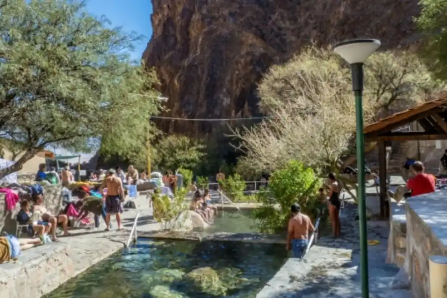 Vacaciones de invierno: tres destinos termales imperdibles para disfrutar en el norte