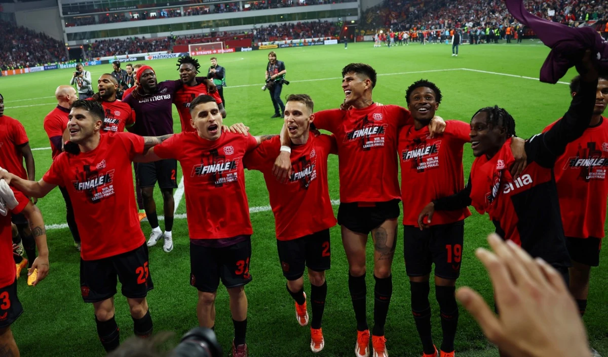 Con  “Tucu” Palacios en cancha, Bayer Leverkusen se clasificó a la final de la Europa League y sigue estirando su invicto