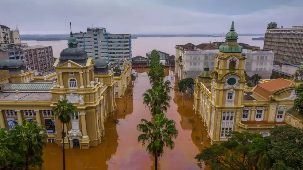 INUNDACIONES. El agua no da tregua en el sur de Brasil, aumenta preocupación por abastecimiento Porto Alegre, Brasil. 